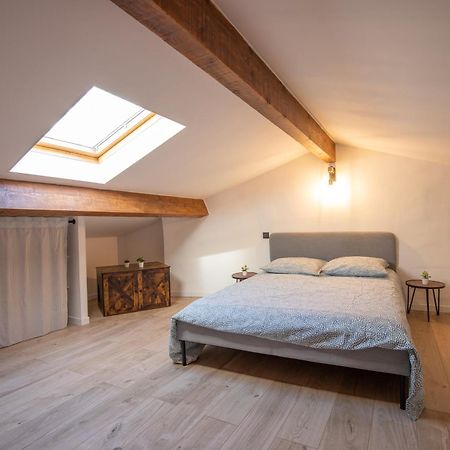 Apartament Le Duplex - Hypercentre - Wifi Carpentras Zewnętrze zdjęcie