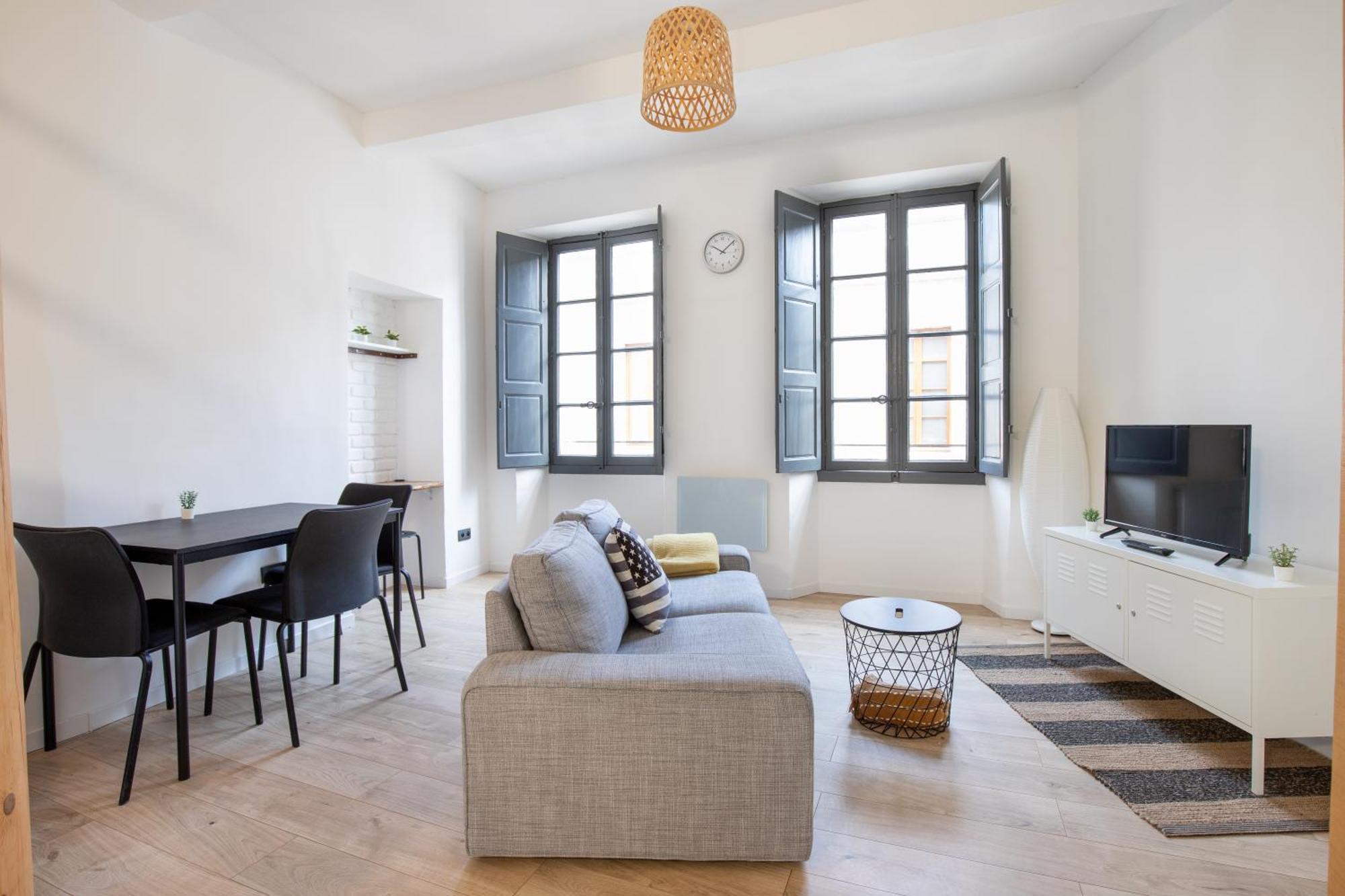 Apartament Le Duplex - Hypercentre - Wifi Carpentras Zewnętrze zdjęcie